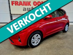 Hyundai i10 - 1.0 67PK Comfort Smart 5-zits + Dealer OH|Airco|Cruise|PDC|Camera|Lane assist
