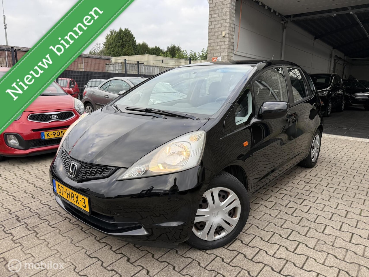 Honda Jazz - 1.2 / 2 De Eigenaar / 105.000KM! / Dealer onderh. - AutoWereld.nl