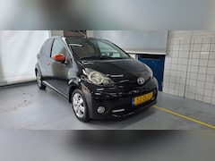 Toyota Aygo - 1.0 VVT-i Dynamic Orange