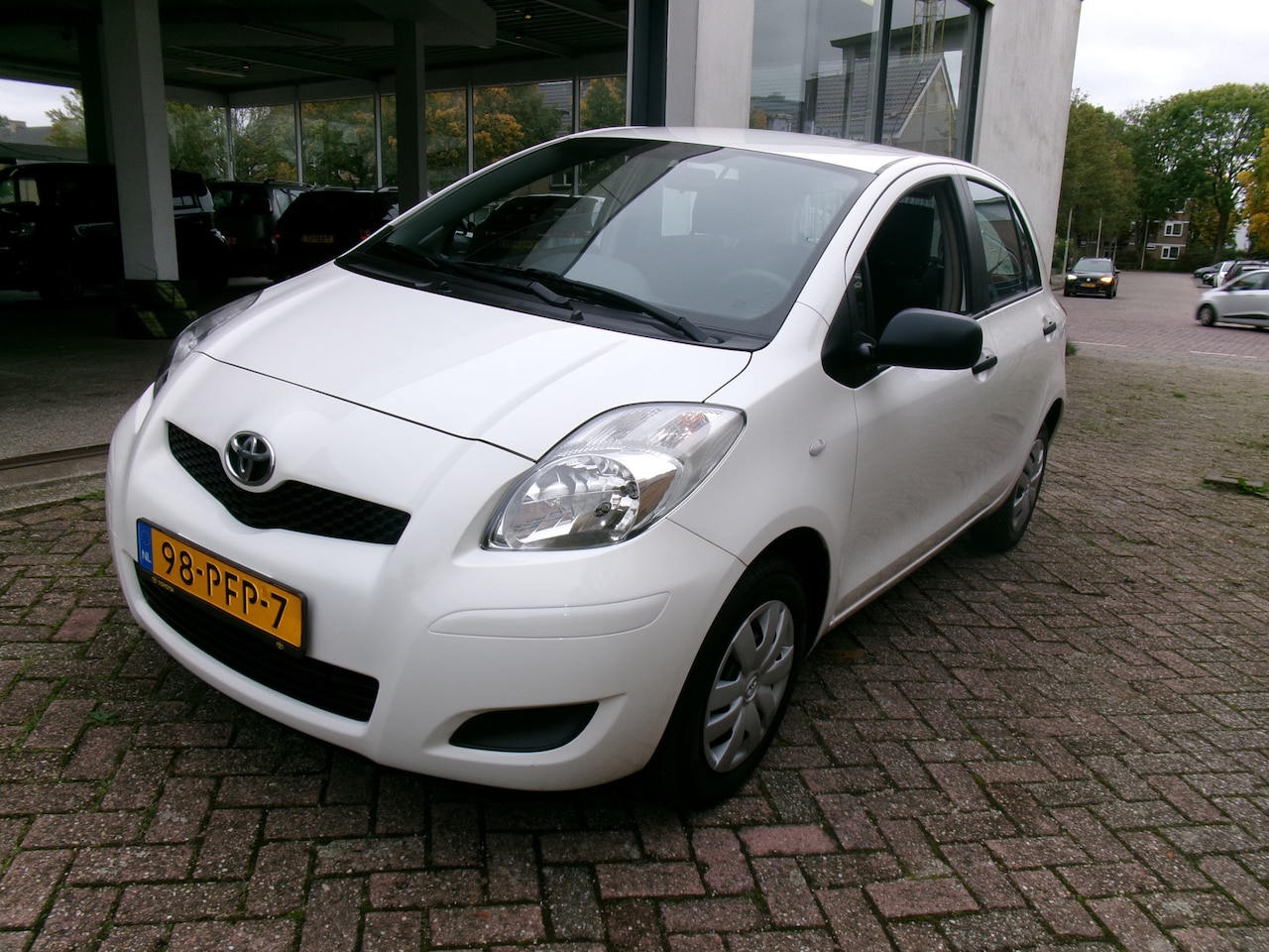 Toyota Yaris - 1.0 VVTi Acces ORGINEEL 57000KM NAP - AutoWereld.nl