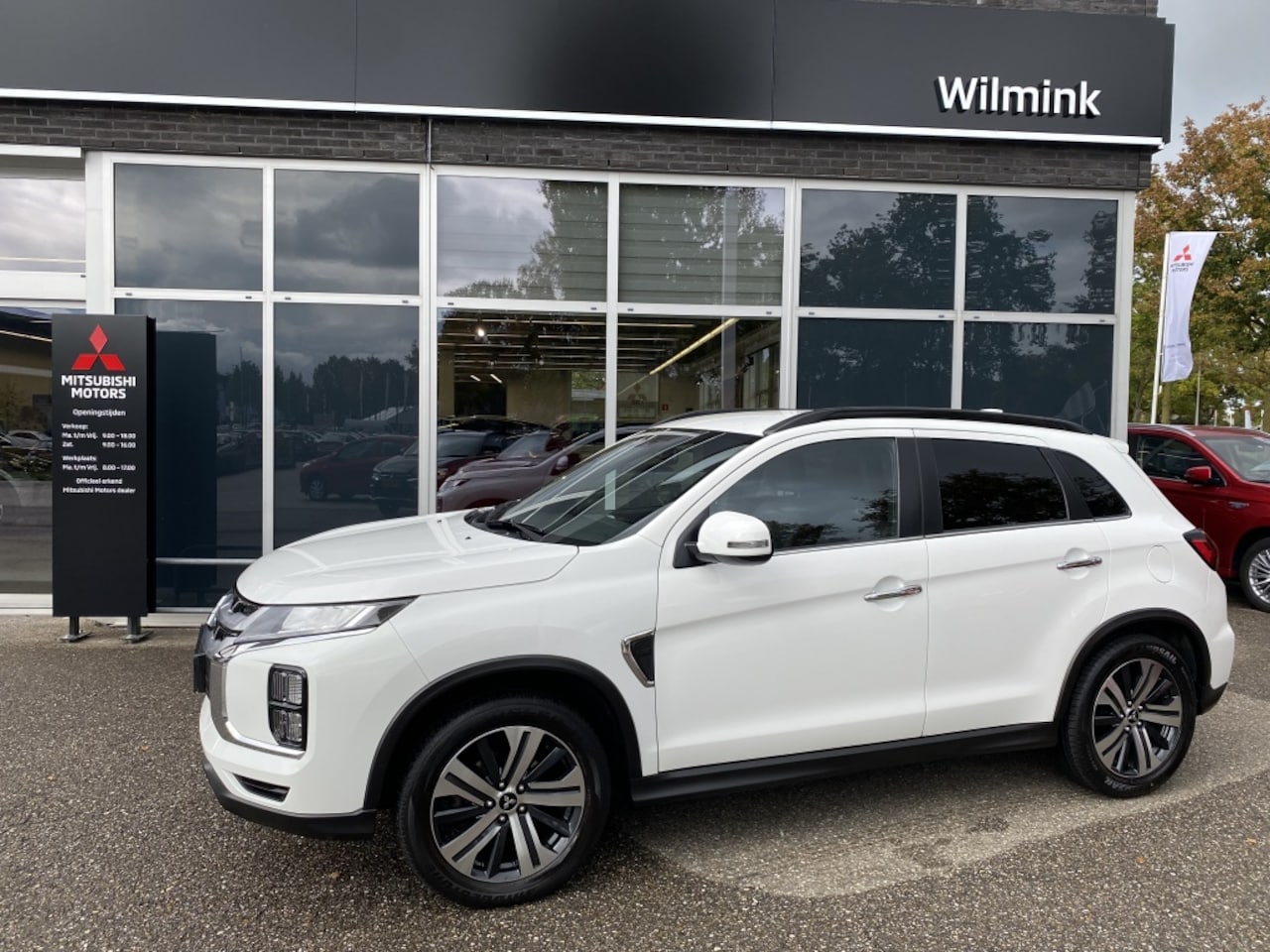 Mitsubishi ASX - 2.0 Intense | Automaat | Trekhaak - AutoWereld.nl