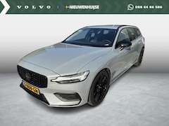 Volvo V60 - 2.0 B3 Essential Edition | Sport Pack | 19" Black Edition Velgen | Leder | Adaptieve Cruis