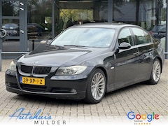 BMW 3-serie - 320i High Executive Clima/Cruise/Xenon/Leer/LM-Velgen