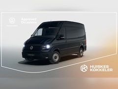 Volkswagen Crafter - 35 2.0 TDI 177pk L3H3 Highline | Geveerde stoel | Achteruitrijcamera | Navigatie via Apple