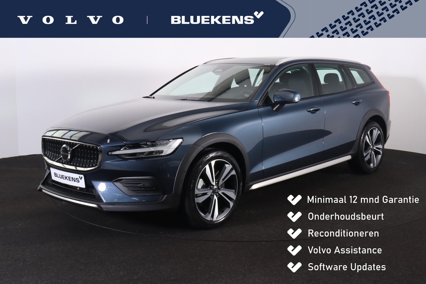 Volvo V60 Cross Country - B5 AWD Plus - Panoramisch schuifkanteldak - Elektr. bedienbare voorstoelen met geheugen - - AutoWereld.nl