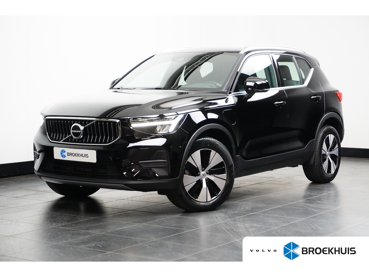 Volvo XC40 - 1.5 T4 Recharge Inscription Expression | Elektrische achterklep | Keyless Entry / Start | - AutoWereld.nl