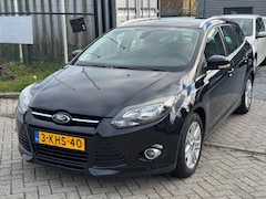 Ford Focus Wagon - 1.0 EcoBoost Titanium Clima Nieuw Dstr