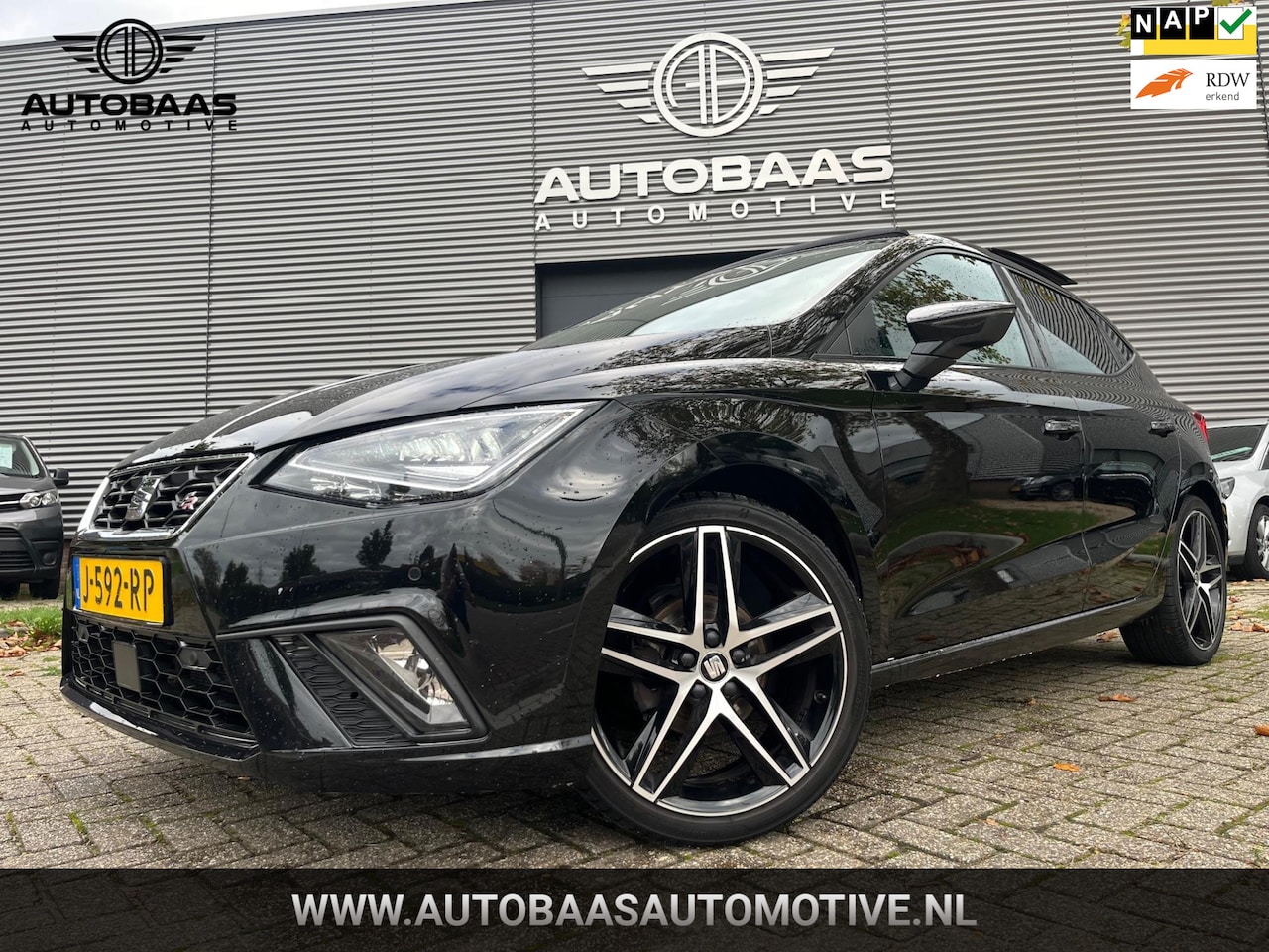 SEAT Ibiza - 1.0 TSI FR Limited NL-AUTO+NAP+PANORAMADAK+FULL LED+VIRTUAL COCKPIT+LEDER/ALCANTARA+CAMERA - AutoWereld.nl
