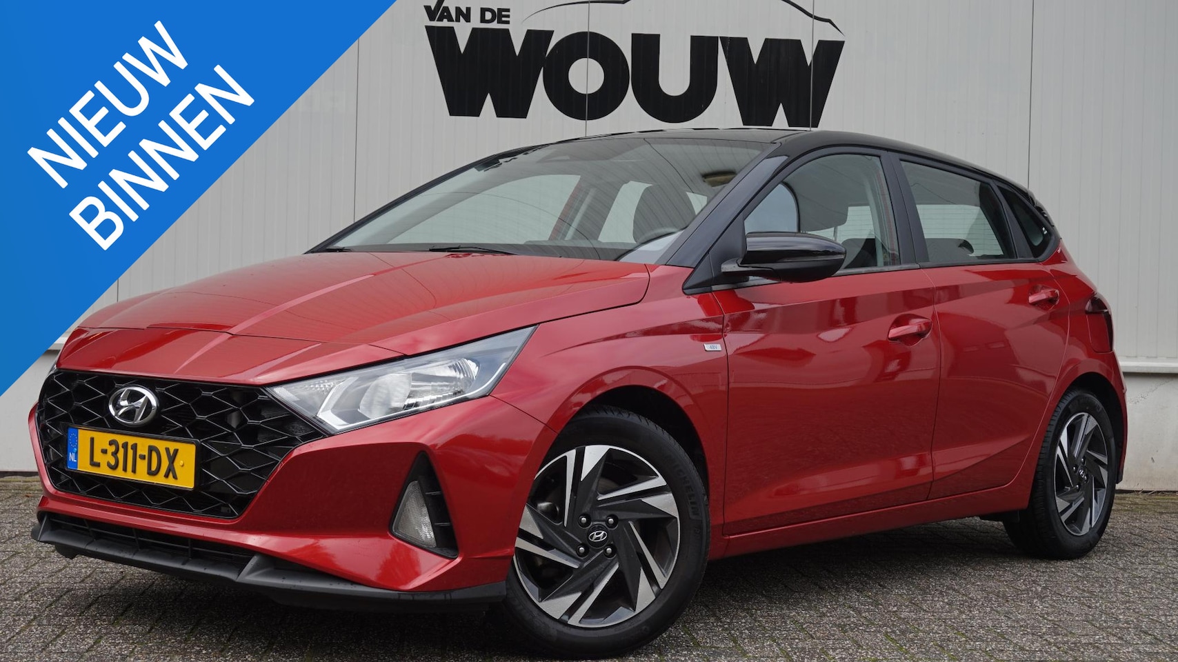 Hyundai i20 - 1.0 T-GDI Comfort Smart Trekhaak | Navigatie | Camera | Airco | Org. NLse auto | Dealerond - AutoWereld.nl