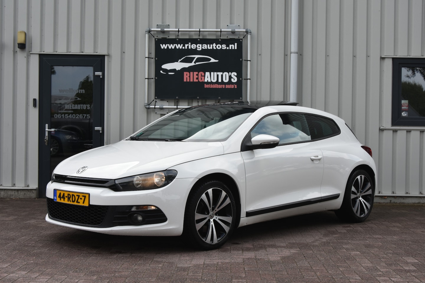 Volkswagen Scirocco - 1.4 TSI DSG Automaat Edition. Origineel Nederlands!! - AutoWereld.nl