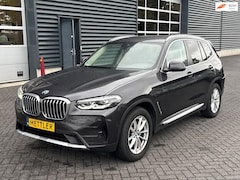 BMW X3 - XDrive20i Business Edition Plus Mild Hybride, camera, navigatie