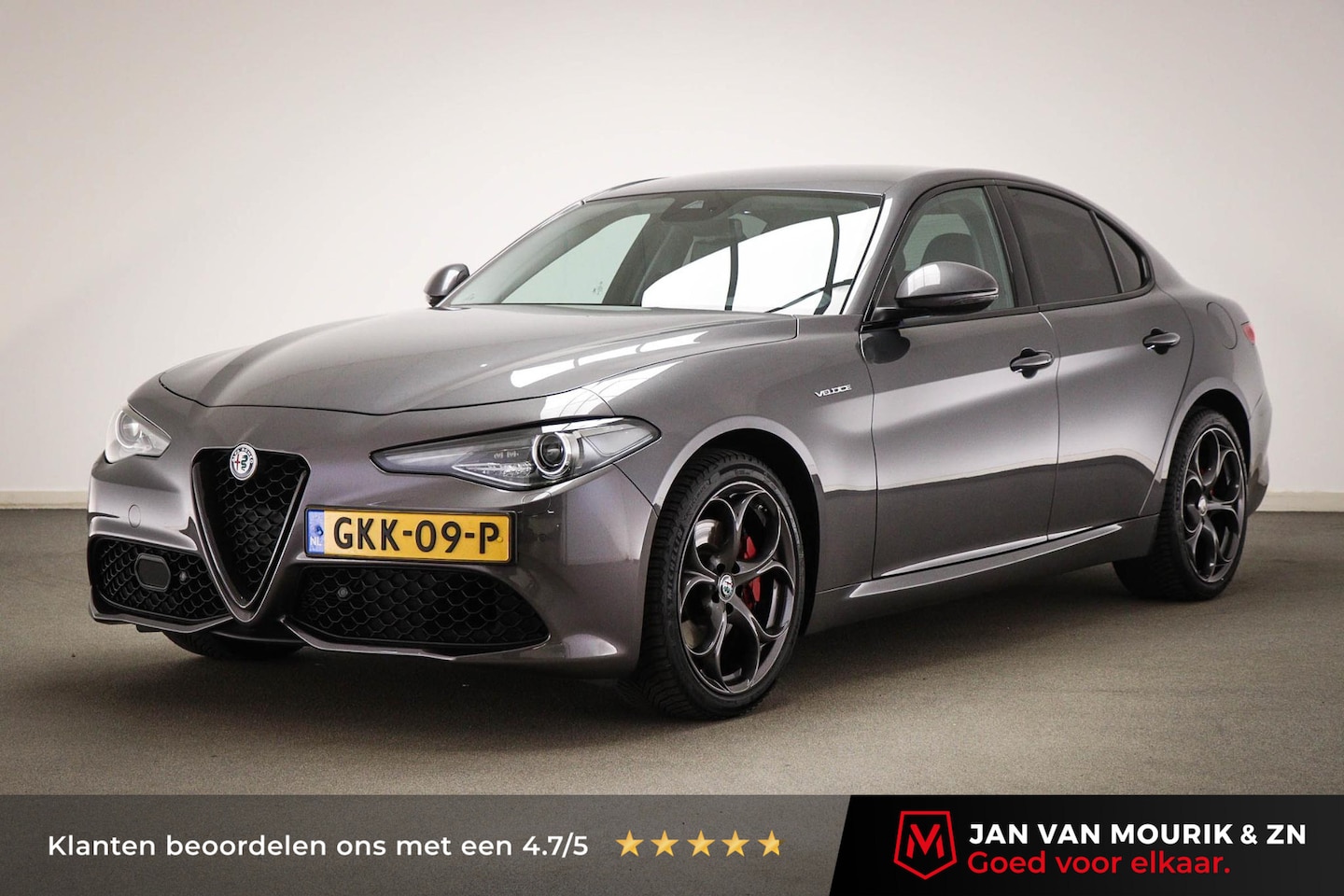 Alfa Romeo Giulia - 2.0 T Veloce AWD | COMFORT / PERFORMANCE- PACK | STUURVERWARMING | CAMERA | 19" - AutoWereld.nl