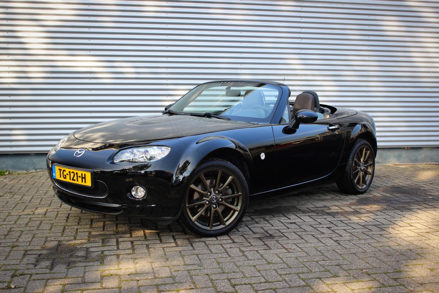 Mazda MX-5 - 1.8 Niseko Edition // Hardtop Elektrisch inklapbaar | Cruise control | Stoelverwarming | C - AutoWereld.nl