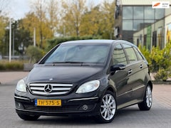 Mercedes-Benz B-klasse - 200 | Automaat | Android Car Play | Parkeersensoren | Xenon | Onderhoudhistorie | Airco |