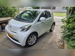Toyota iQ - 1.0 VVTi Aspiration