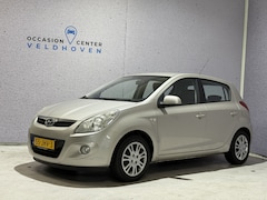 Hyundai i20 - 1.4i DynamicVersion // AIRCO // TREKHAAK