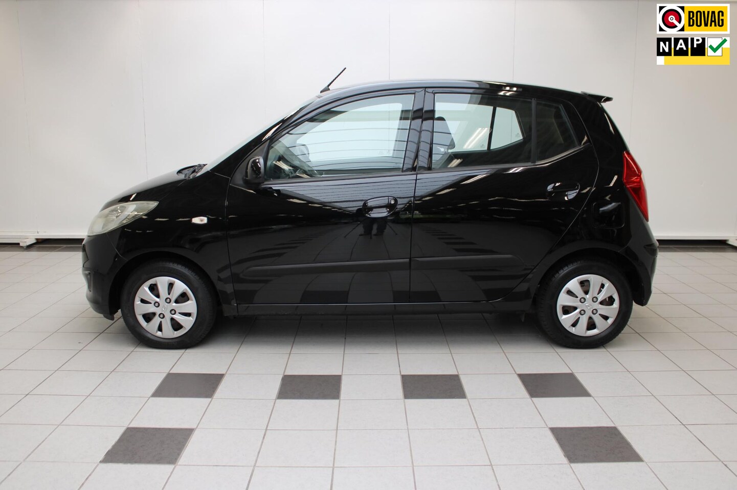 Hyundai i10 - 1.1 i-Drive Cool - Airco, NAP en Lage KM-stand - AutoWereld.nl