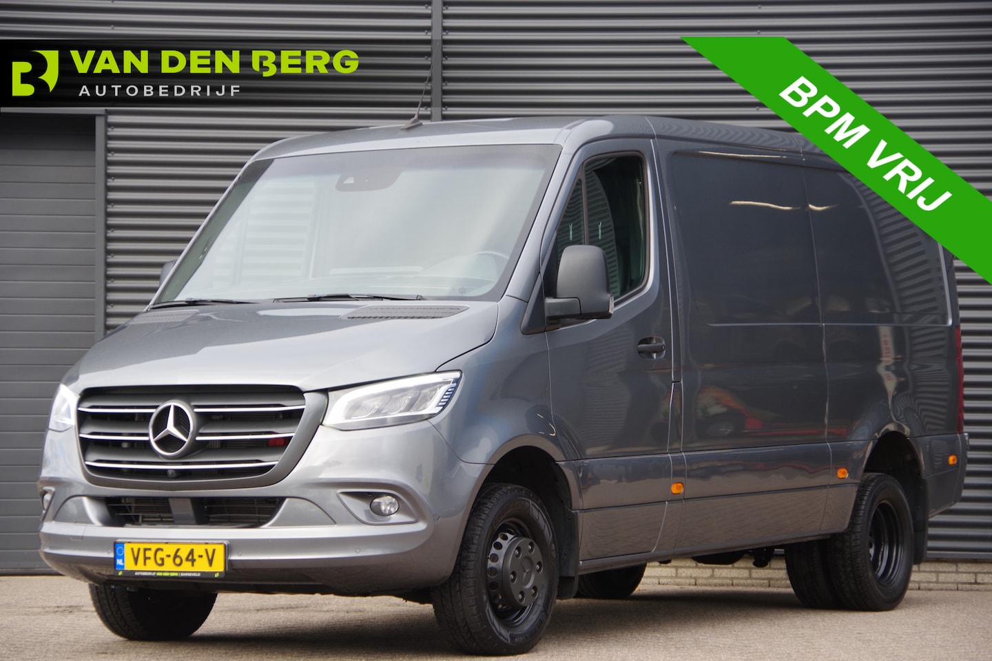 Mercedes-Benz Sprinter - 519 3.0 CDI V6 L2H1 LED, LEDER, 3.5T TREKHAAK, STANDKACHEL, DUBBELLUCHT, ADAPT. CRUISE, MB - AutoWereld.nl
