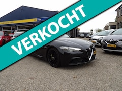 Alfa Romeo Giulia - 2.0T TI / Panoramadak / Rijklaarprijs / 290 pk