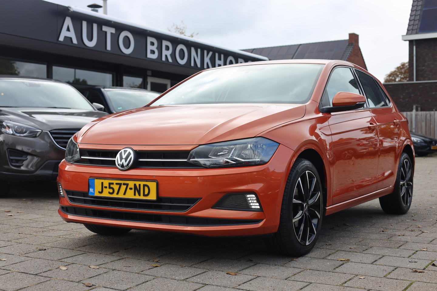 Volkswagen Polo - 1.0 TSI COMFORTLINE | AIRCO | 17 INCH | BLUETOOTH - AutoWereld.nl