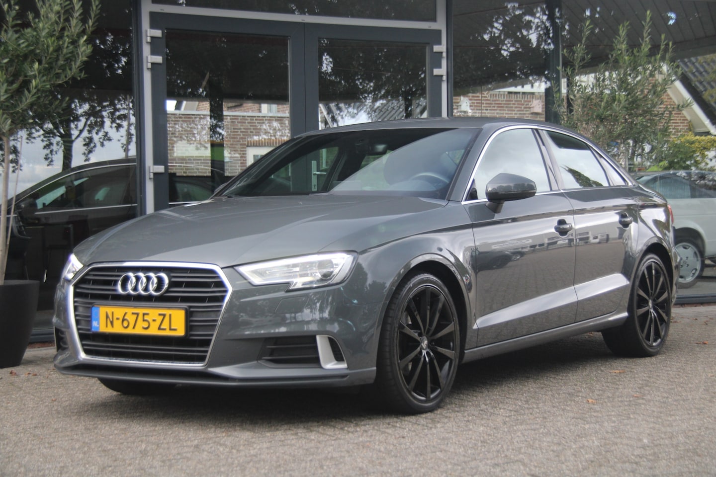 Audi A3 Limousine - 1.5 TFSI CoD Design Pro Line Plus 1.5 TFSI CoD Design Pro Line Plus - AutoWereld.nl