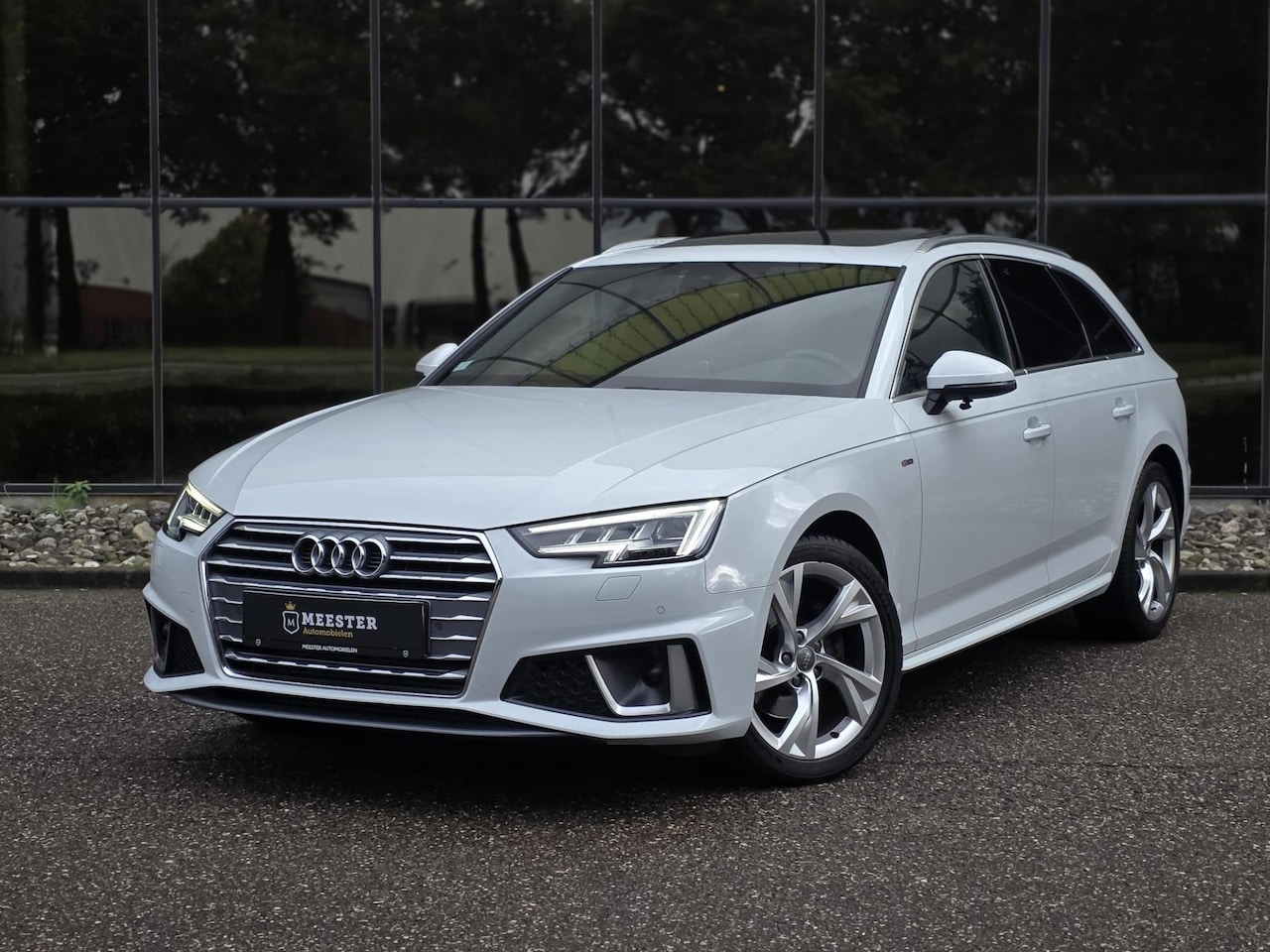 Audi A4 Avant - 40 TFSI S line |PANODAK|ACC|VIRT.DASH - AutoWereld.nl