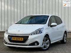 Peugeot 208 - 1.2 PureTech Executive DistributieriemVV, Airco, Navi, Cruise, Bleutooth, DealerOnderhoude