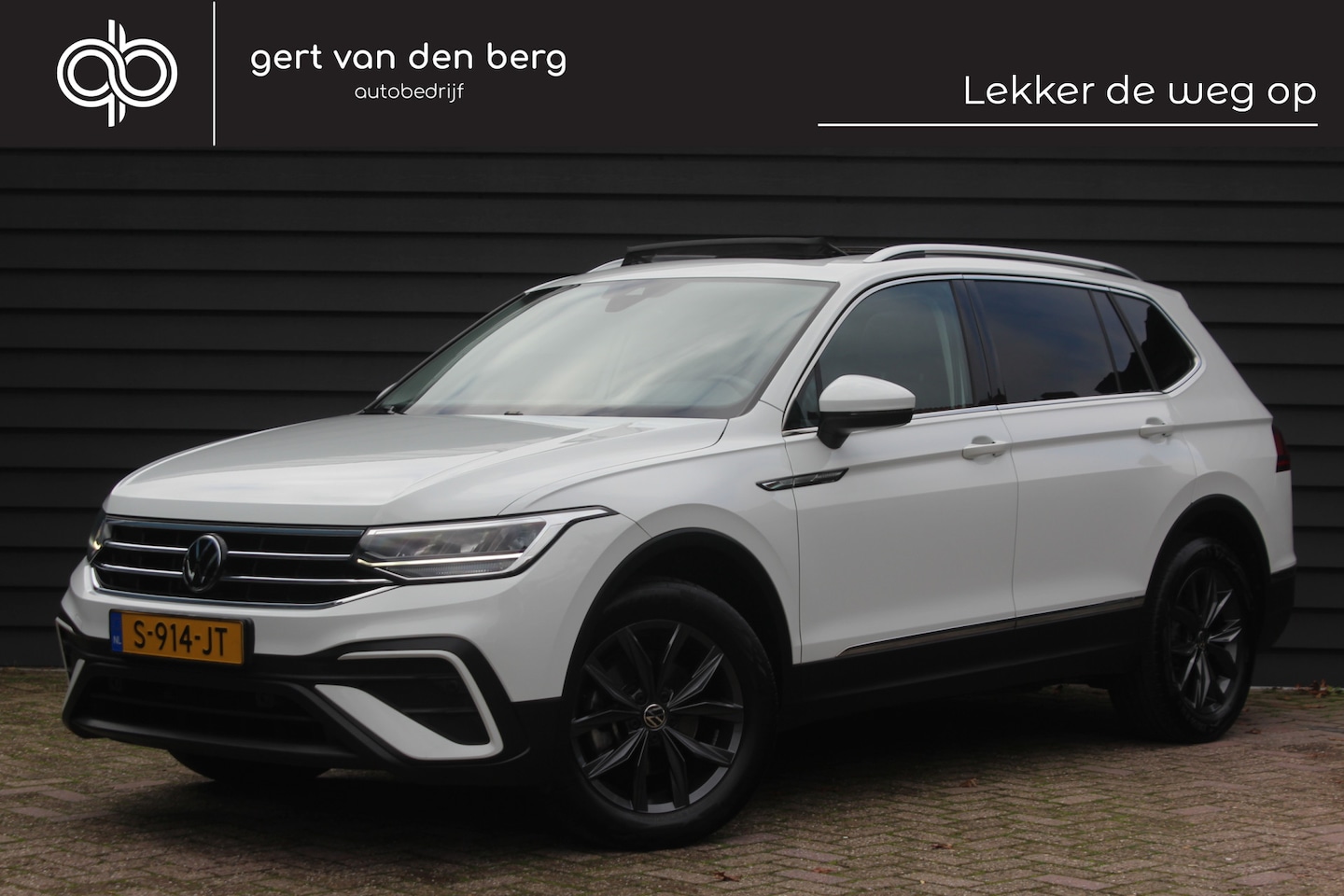 Volkswagen Tiguan Allspace - 1.5 TSI Life Business - 7 PERSOONS - PANODAK - TREKHAAK - VIRT. COCKPIT - - AutoWereld.nl