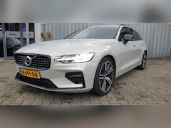 Volvo V60 - 2.0 T4 R-DESIGN