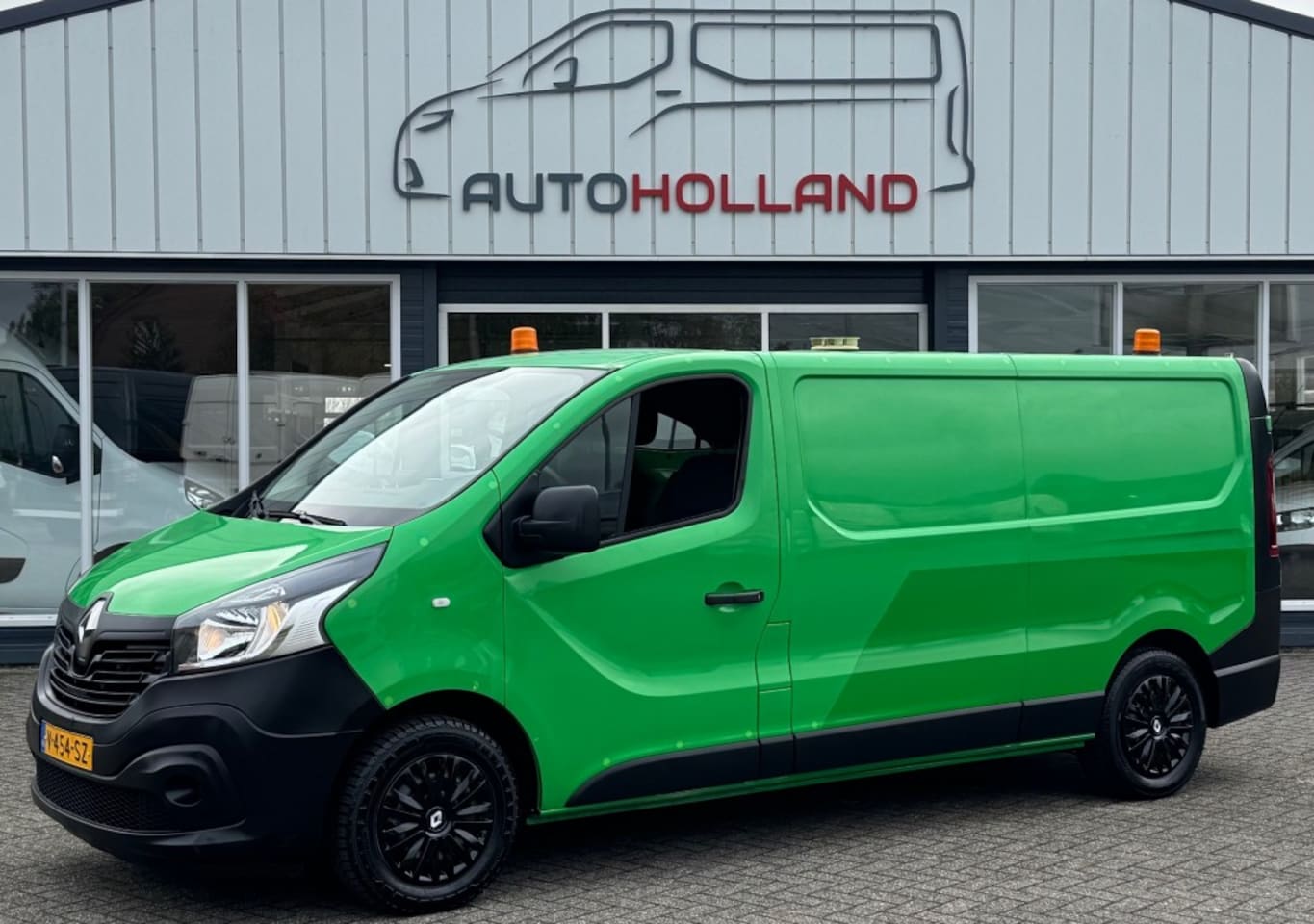 Renault Trafic - 1.6 DCI 92KW 125PK L2H1 EURO 6 AIRCO/ NAVIGATIE/ CRUISE CONTROL/ 100% DEALERONDERHOUDEN - AutoWereld.nl