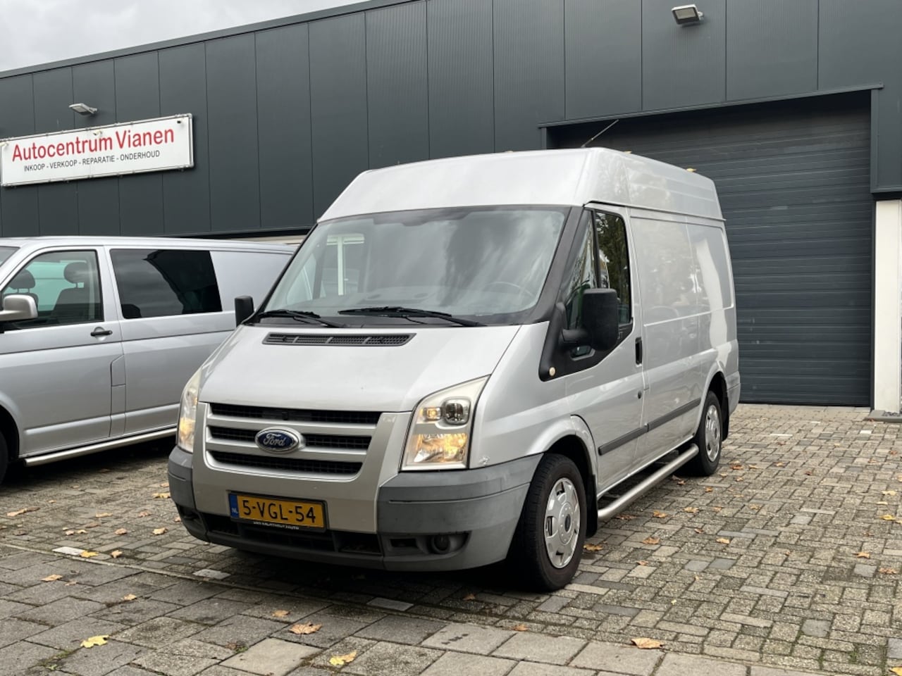 Ford Transit - 260S 2.2 TDCI L2 H2 Airco Cruise control - AutoWereld.nl