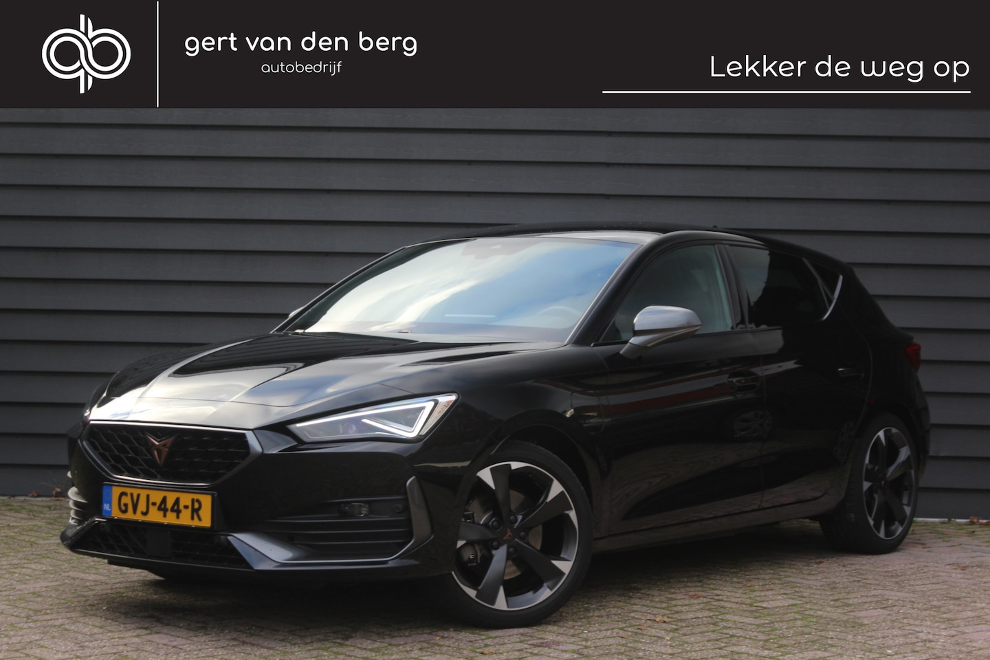 CUPRA Leon - 1.4 e-Hybrid VZ Business - CAMERA - BEATS AUDIO - CARPLAY - KEYLESS - - AutoWereld.nl