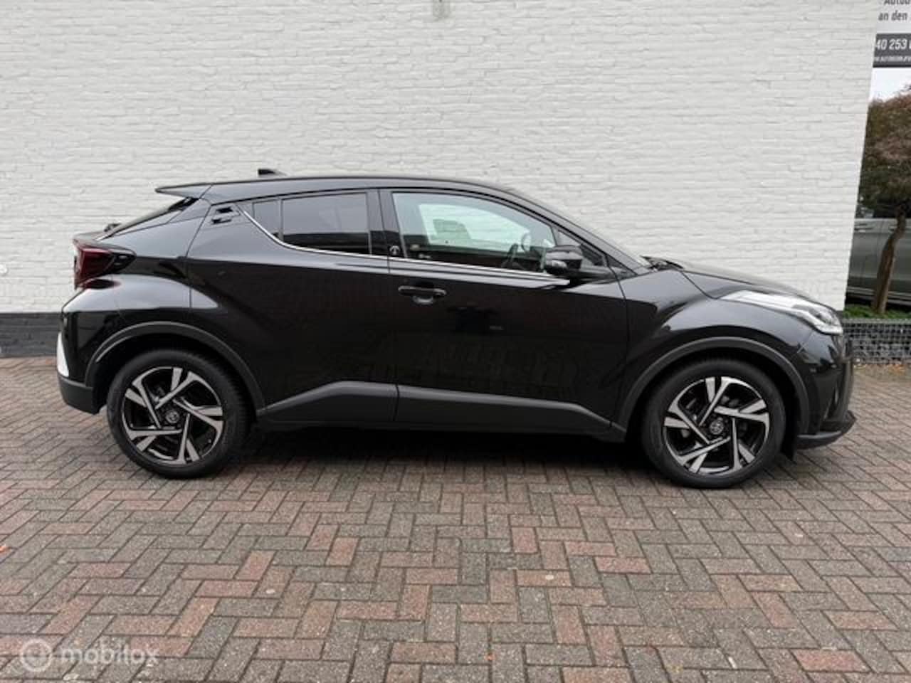 Toyota C-HR - 2.0 Hybrid Dynamic |Carplay|Adative, Lane|Vol! - AutoWereld.nl