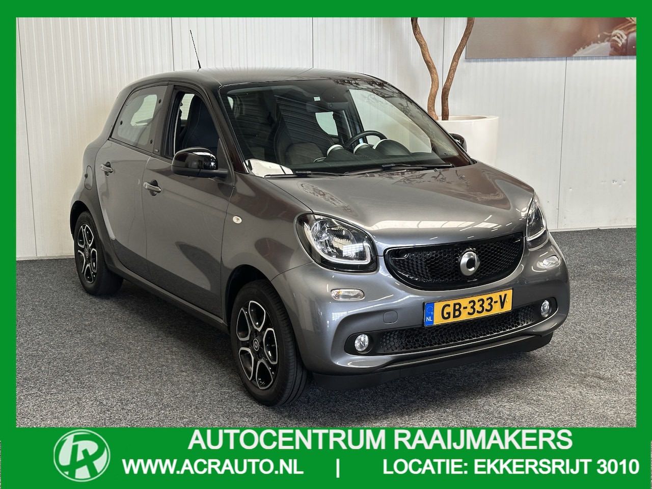 Smart Forfour - 1.0 PRIME LEDER STOELVERWARMING NAVIGATIE CRUISE CONTROL AIRCO RIJSTROOKSENSOREN BLUETOOTH - AutoWereld.nl