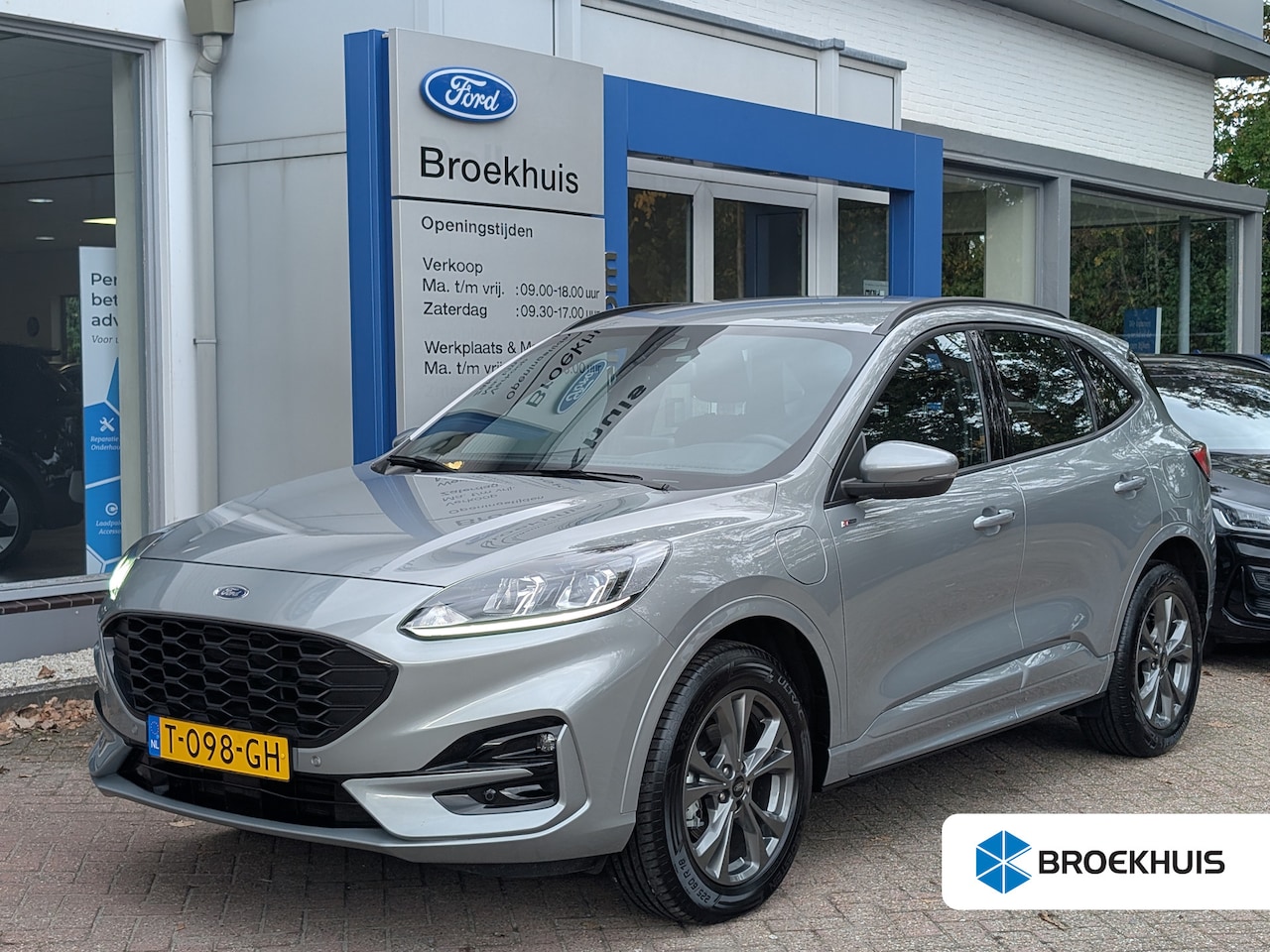 Ford Kuga - 2.5 PHEV ST-Line 225pk | Camera | Navi | Standverwarming | Climate | Keyless - AutoWereld.nl