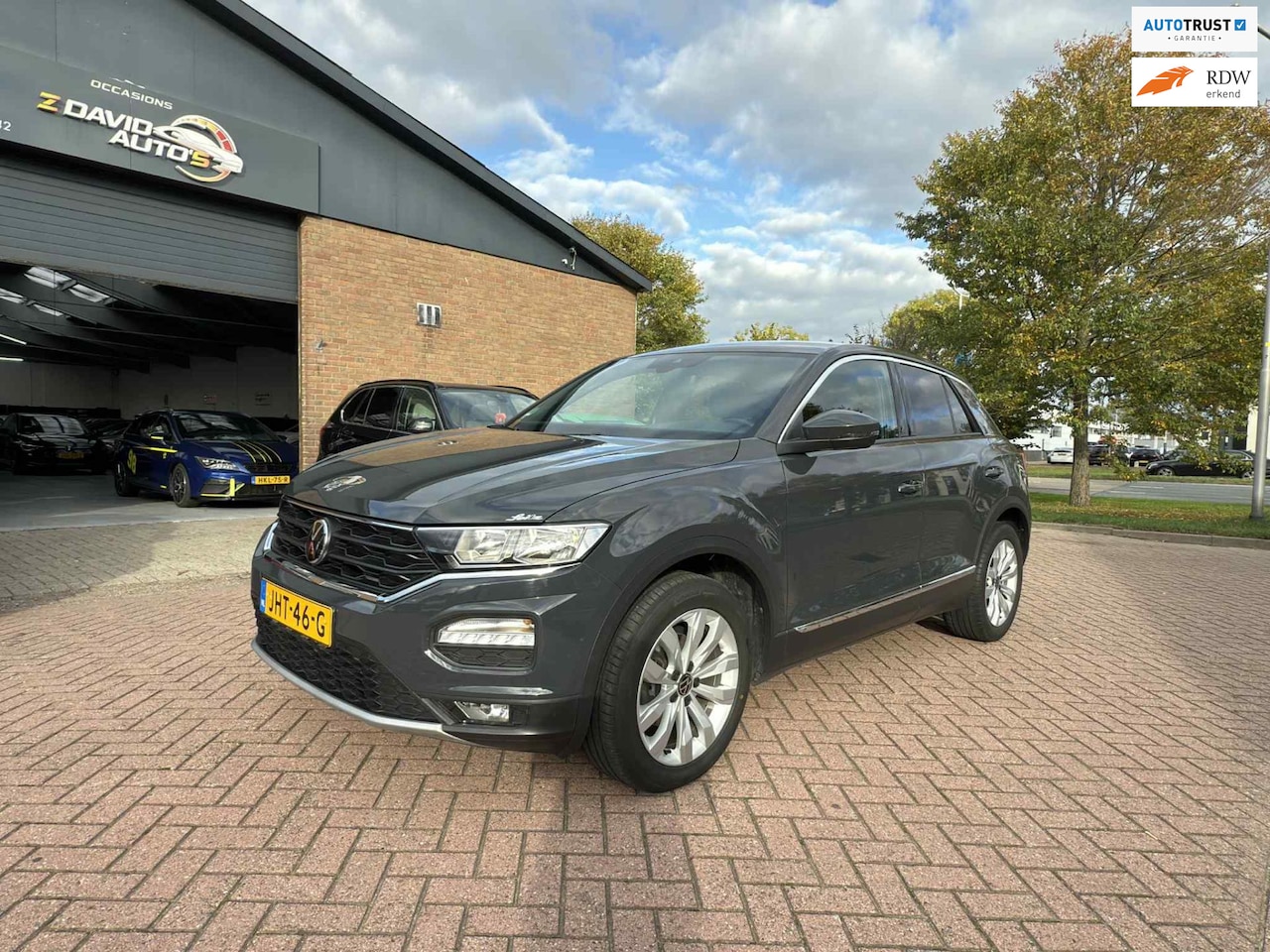 Volkswagen T-Roc - 1.5 TSI Sport automaat \ Cam - AutoWereld.nl