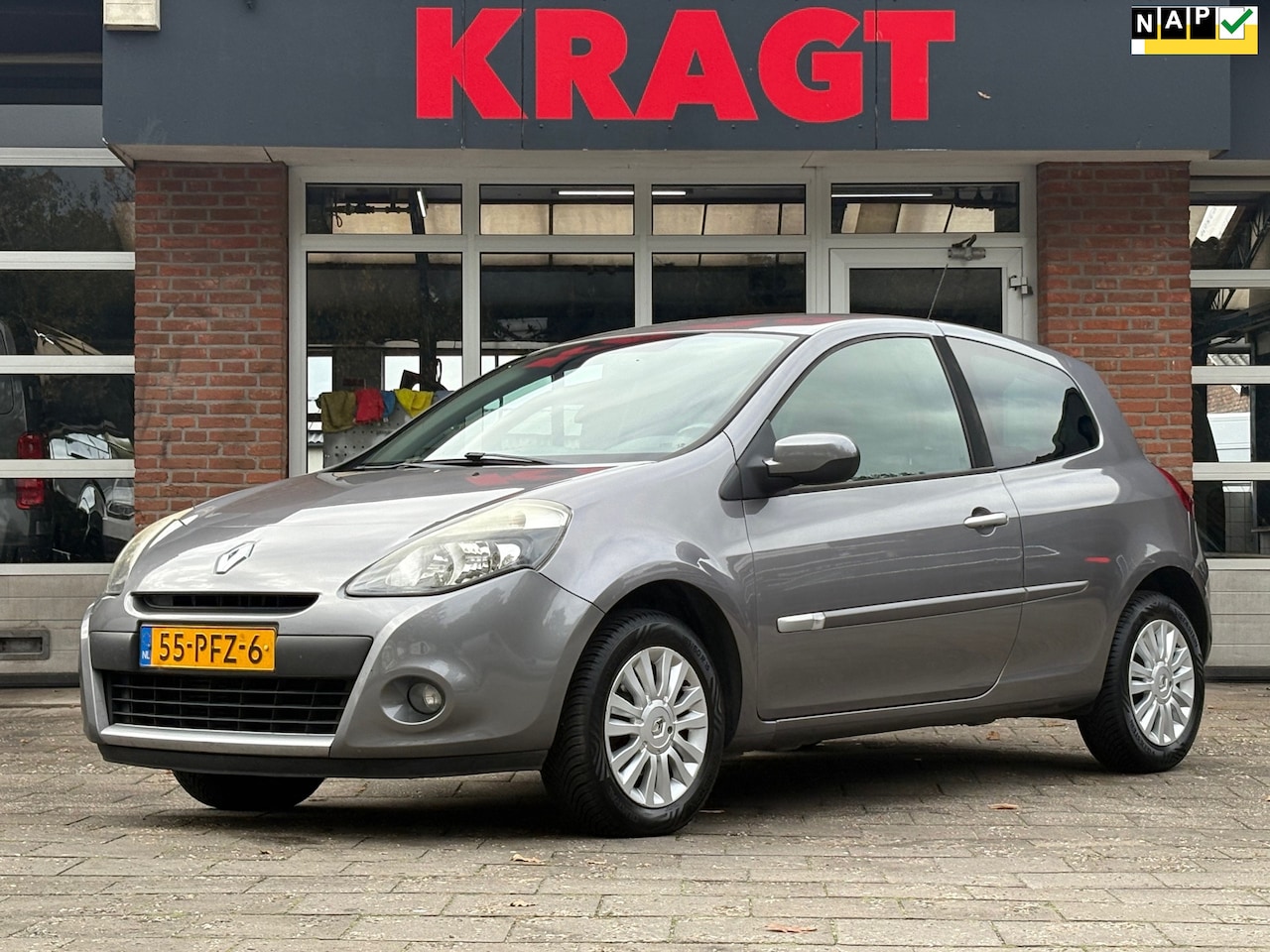 Renault Clio - Collection 1.2 TCe 101 pk - 3drs - lichtmetaal - APK 04-2026 - zuinig! - AutoWereld.nl