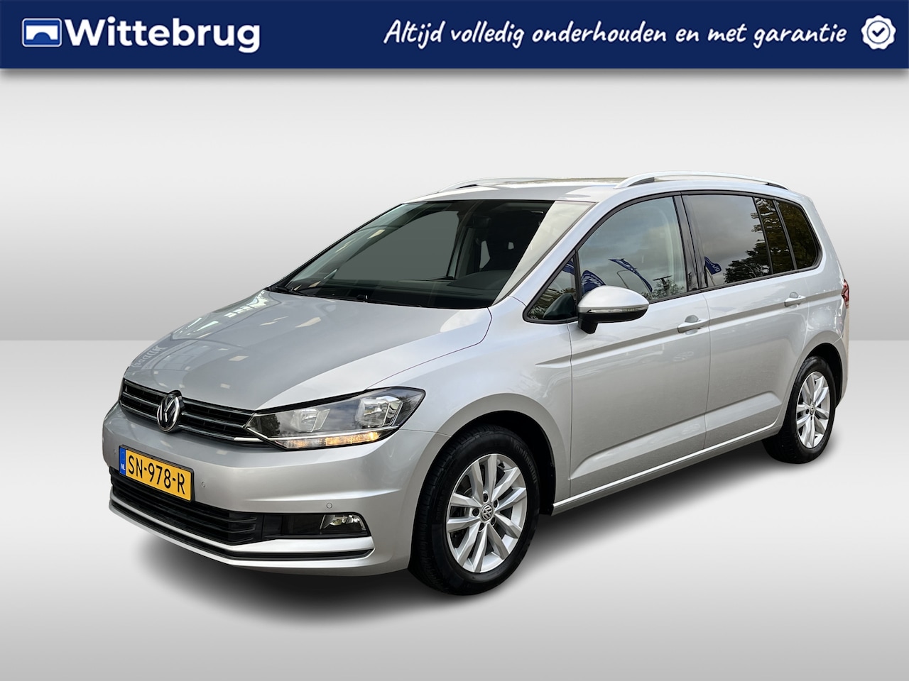 Volkswagen Touran - 1.4 TSI Comfortline Edition 7p / Trekhaak / Stoelverwarming / Adaptive cruise / Apple carp - AutoWereld.nl
