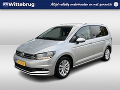 Volkswagen Touran - 1.4 TSI Comfortline Edition 7p / Trekhaak / Stoelverwarming / Adaptive cruise / Apple carp