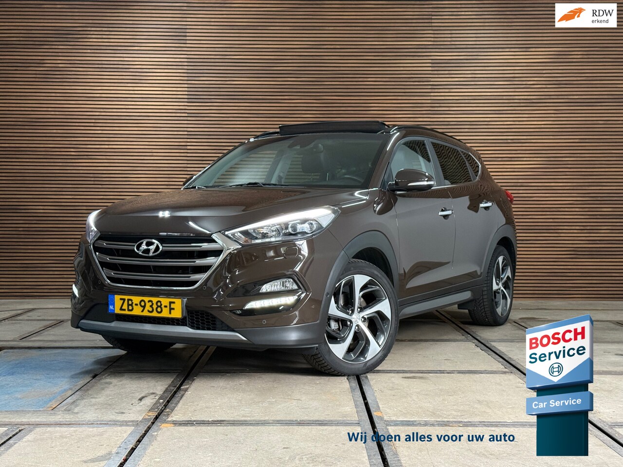 Hyundai Tucson - 1.6 T-GDi Premium 4WD Automaat | Pano | Winterpakket | 19' inch | Leder | Keyless | Camera - AutoWereld.nl