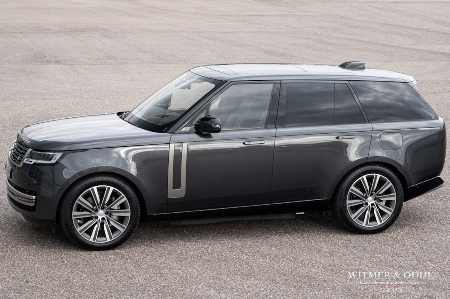 Land Rover Range Rover - 3.0 P460e HSE PHEV - AutoWereld.nl