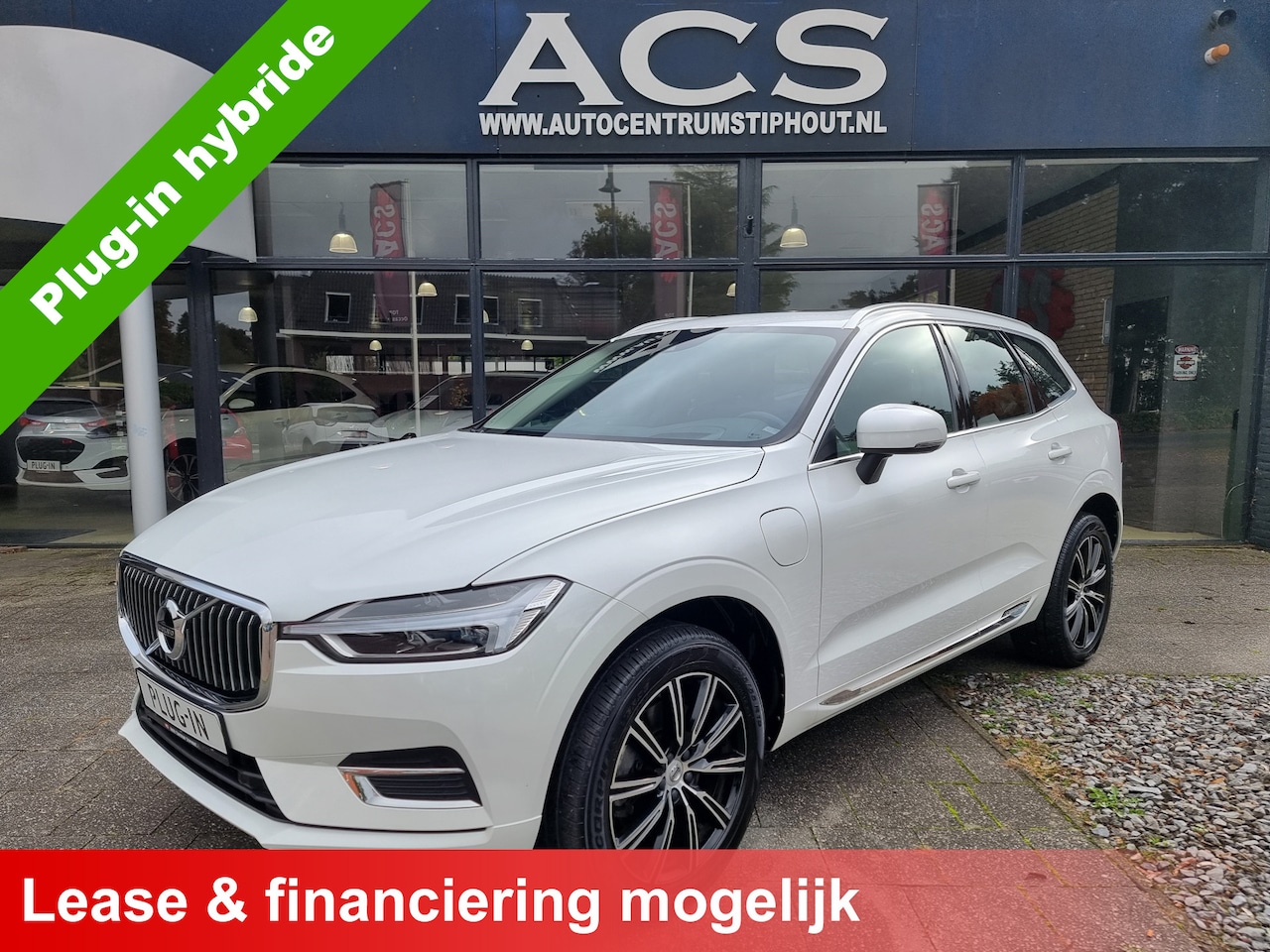 Volvo XC60 - 2.0 T8 AWD Inscription | Ad.cruise + Pilot Assist | Alle opties | Smetteloze staat! - AutoWereld.nl