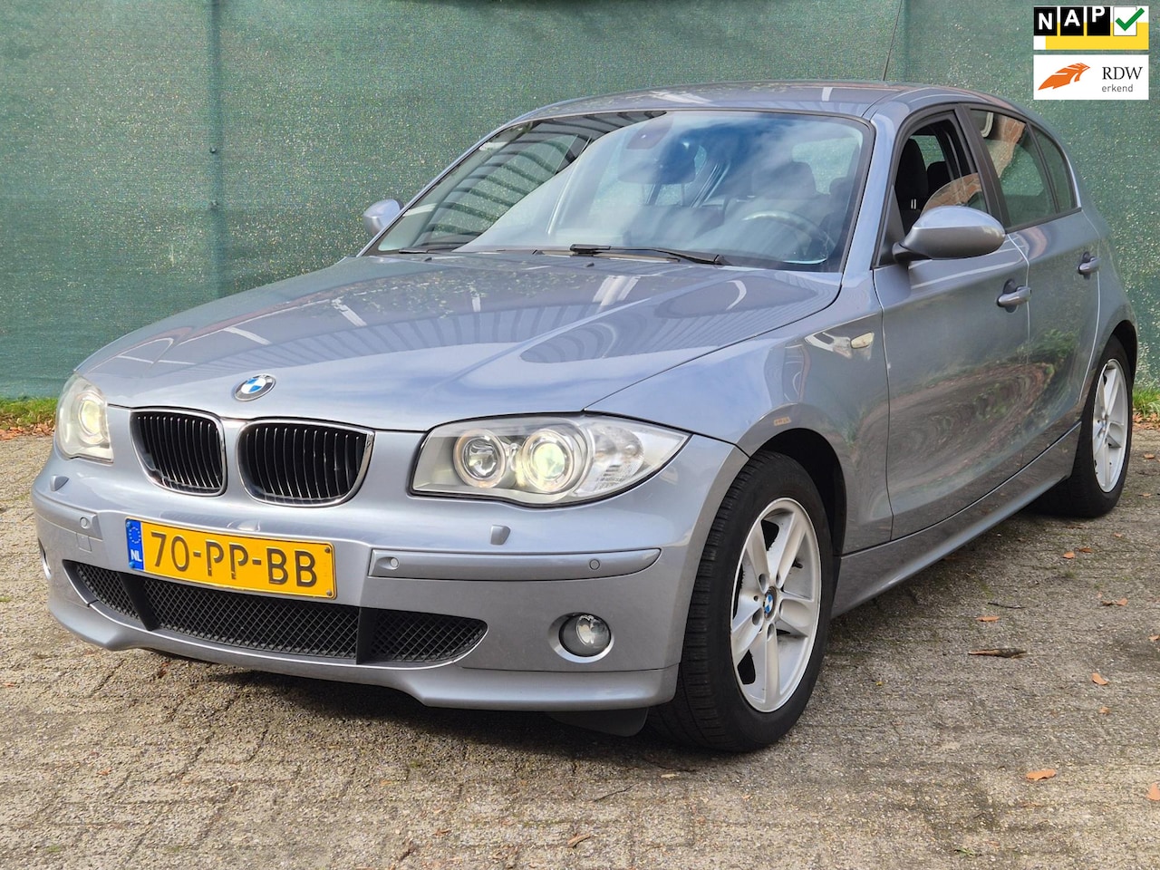 BMW 1-serie - 120i High Executive *AUTOMAAT* 1e eig.! - AutoWereld.nl