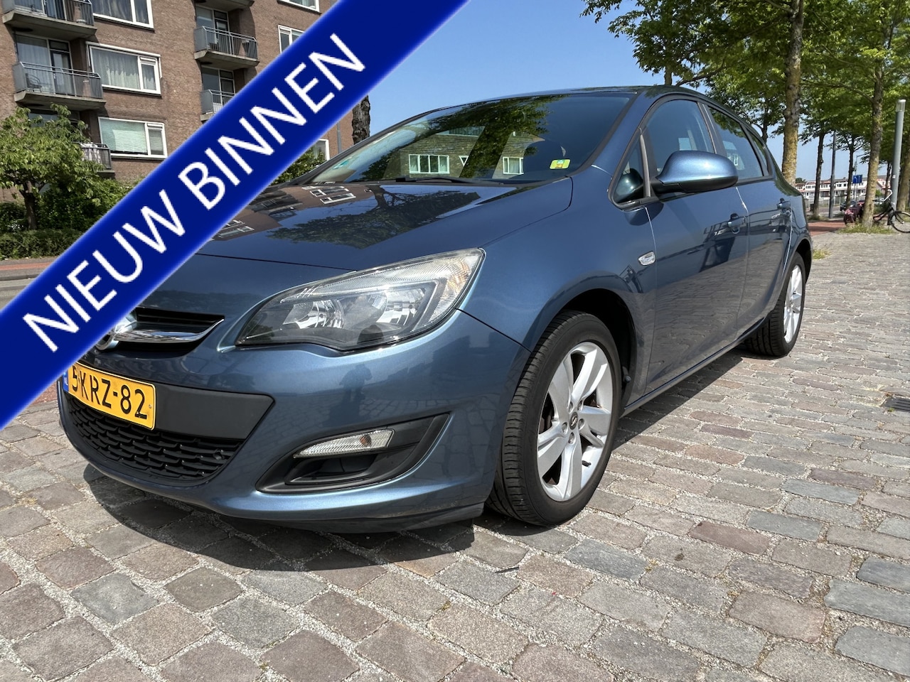 Opel Astra - 1.4 Turbo Edition navigatie airco/ecc keurige auto - AutoWereld.nl