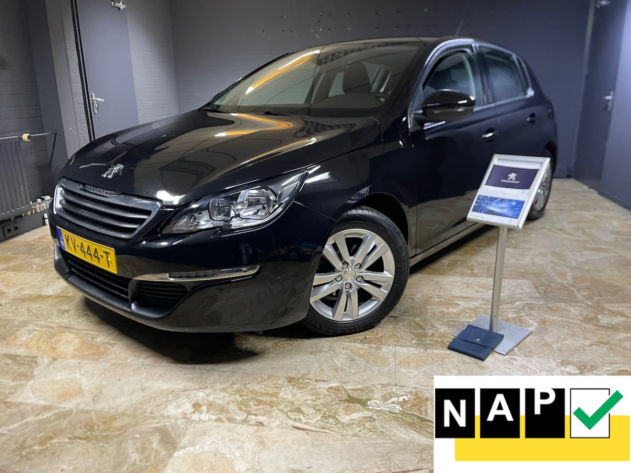 Peugeot 308 - 1.2 PureTech Active Navi Clima Cruis Pdc - AutoWereld.nl