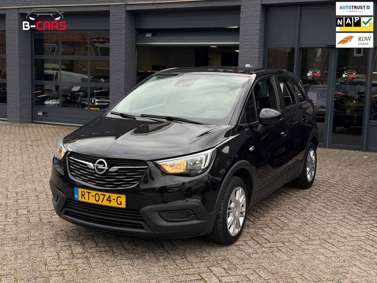 Opel Crossland X - 1.2 Online Edition Lineass|Navi|Carplay|Nap - AutoWereld.nl