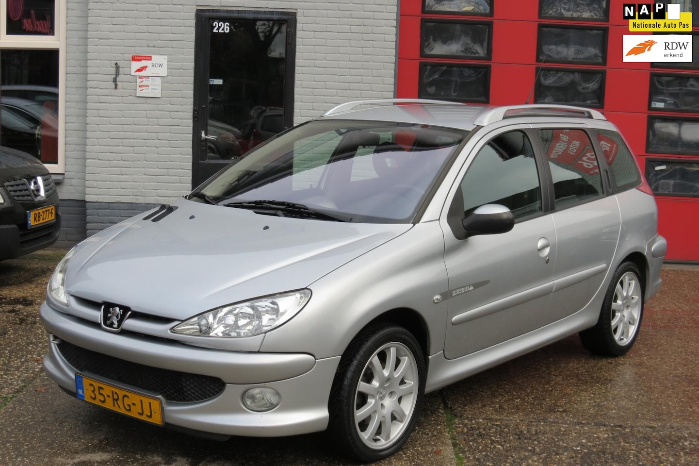 Peugeot 206 SW - 1.6-16V Quiksilver 1.6-16V Quiksilver , AIRCO, 118.000 KM - AutoWereld.nl
