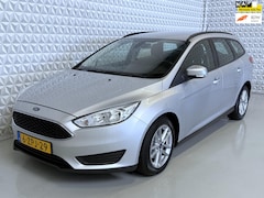 Ford Focus Wagon - 1.0 Trend Edition / DISTRIBUTIERIEM KAPOT (2015)