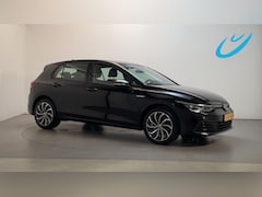 Volkswagen Golf - 1.5 TSI Life Navigatie Parkeersensoren Virtual Cockpit