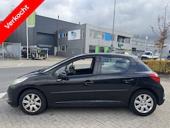 Peugeot 207 - 1.6 HDI X-line Airco|Radio Druklager Hoorbaar